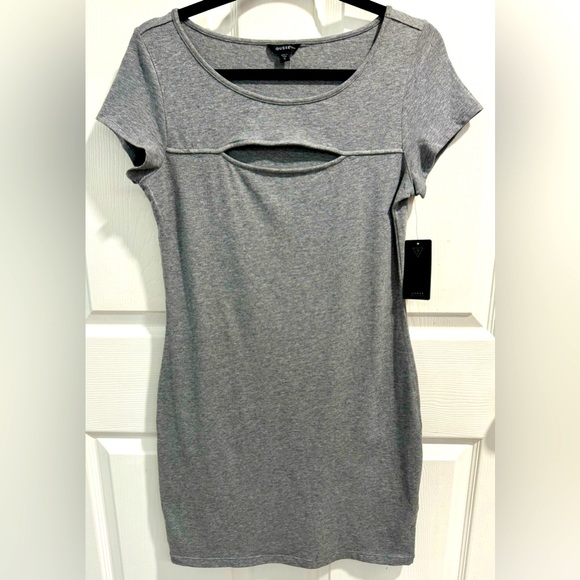 Guess Cap Sleeve Cloudy Grey Heather Front Cut-Out BodCon Dress. Size XL. - Picture 1 of 6